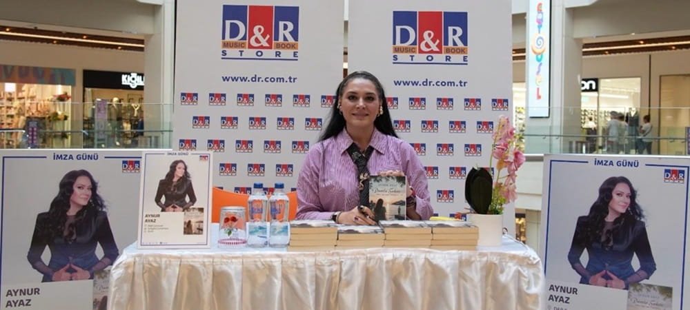 AYNUR AYAZ: “İNSAN KALBİNİN YERİNİ YAPAY ZEKÂ TUTAMAZ”